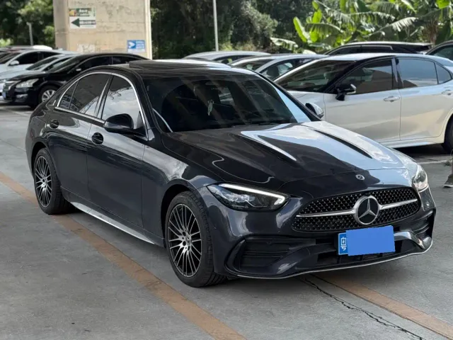 Mercedes-Benz C-Class — Фото автомобиля 3