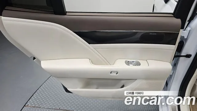 Genesis G90 RS4 — Фото автомобиля 25