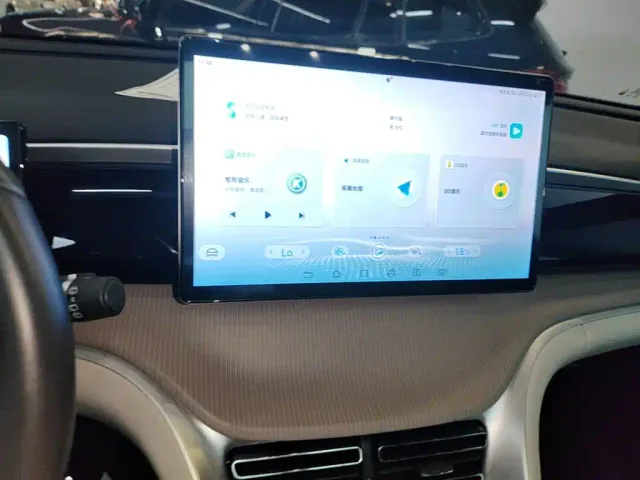 BYD Song Pro — Фото автомобиля 12