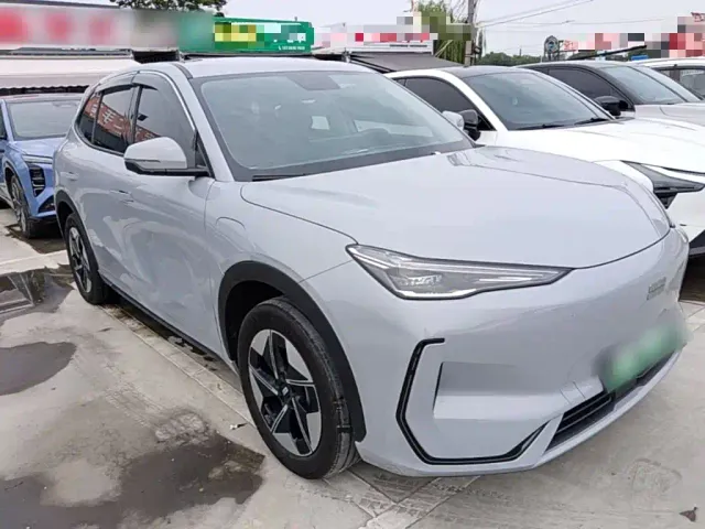 Geely Galaxy E5 — Фото автомобиля 3