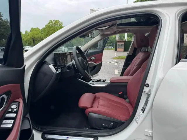 BMW 3 Series — Фото автомобиля 6