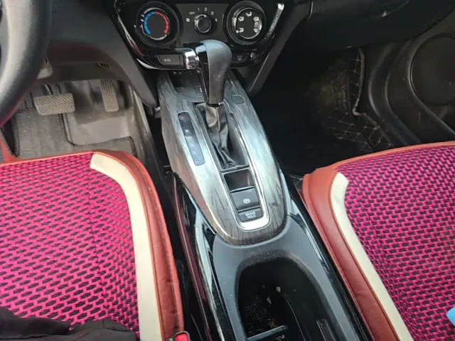 Honda XR-V — Фото автомобиля 13