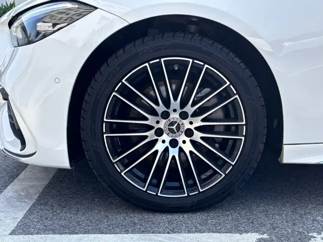 Mercedes-Benz C-Class — Фото автомобиля 7