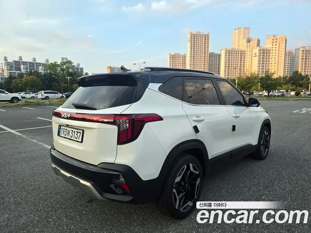 Kia Seltos Бензин 1.6 турбо 2WD — Фото автомобиля 2