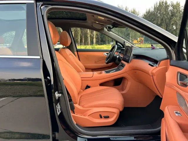 Shangjie SUV — Фото автомобиля 16