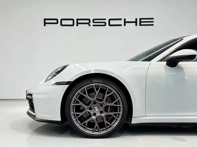 Porsche 911 — Фото автомобиля 11