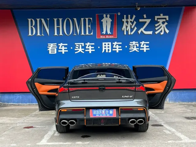 Changan UNI-V — Фото автомобиля 10