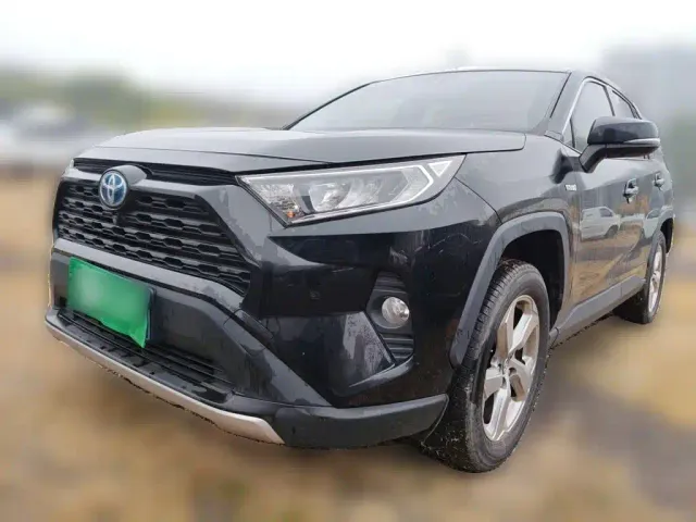 Фотография автомобиля — Toyota RAV4