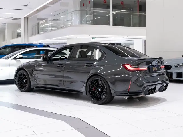BMW M3 — Фото автомобиля 5