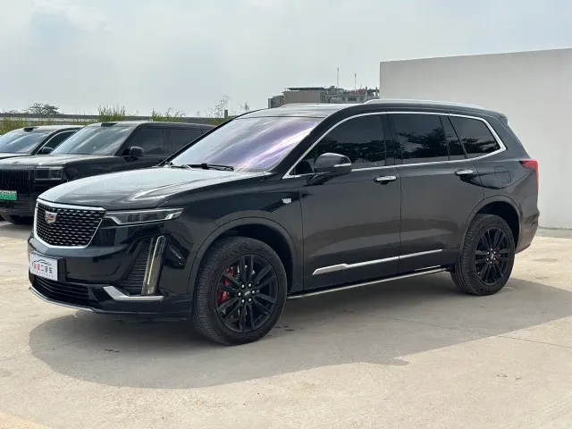 Фотография автомобиля — Cadillac XT6