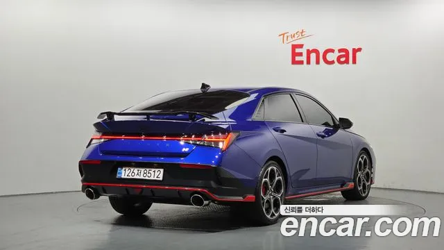 Hyundai AVANTE — Фото автомобиля 2