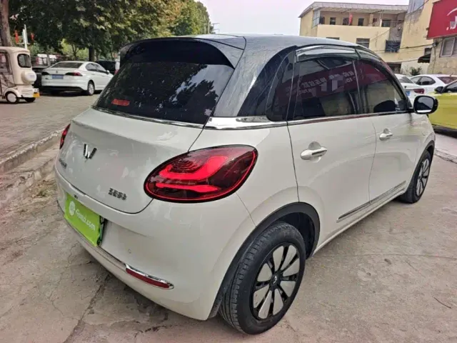 Wuling Bingo — Фото автомобиля 6