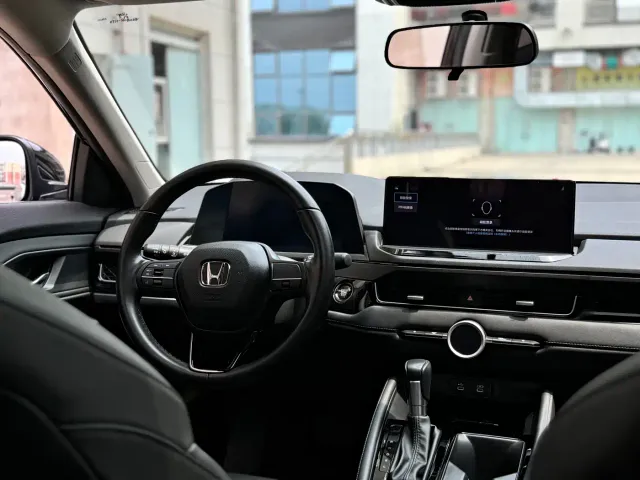 Honda Inspire — Фото автомобиля 12