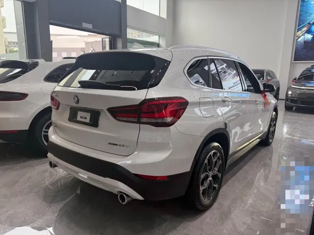 BMW X1 — Фото автомобиля 8