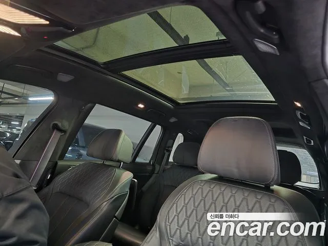 BMW X7 M60i xDrive First Edition 6 мест — Фото автомобиля 13
