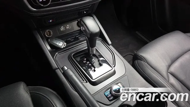 KG_Mobility_Ssangyong Rexton Новый Rexton Sport Khan Дизель 2.2 4WD — Фото автомобиля 9