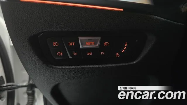 BMW 3-Series 3 серия (G20) 320i Touring M Sport — Фото автомобиля 17
