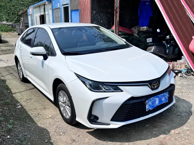 Toyota Corolla — Фото автомобиля 3