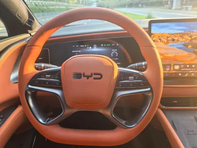 BYD Sealion 07 EV — Фото автомобиля 11