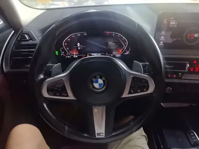 BMW X3 — Фото автомобиля 10