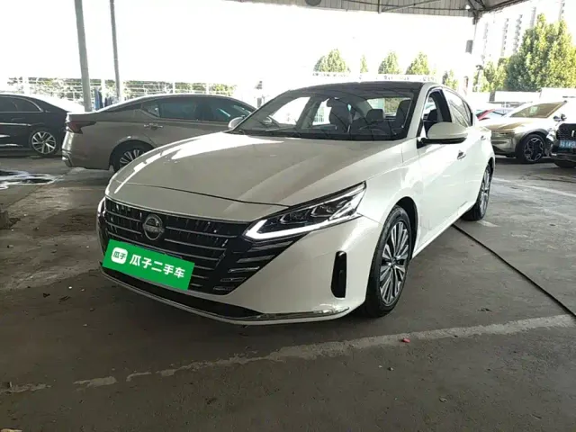 Фотография автомобиля — Nissan Teana
