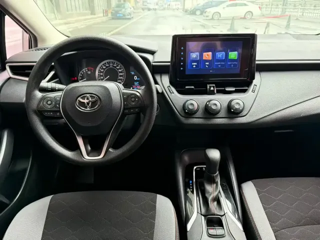 Toyota Corolla — Фото автомобиля 9