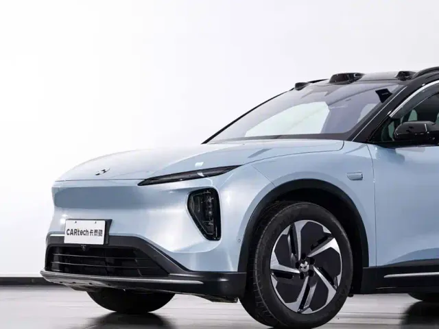Nio ES6 — Фото автомобиля 5