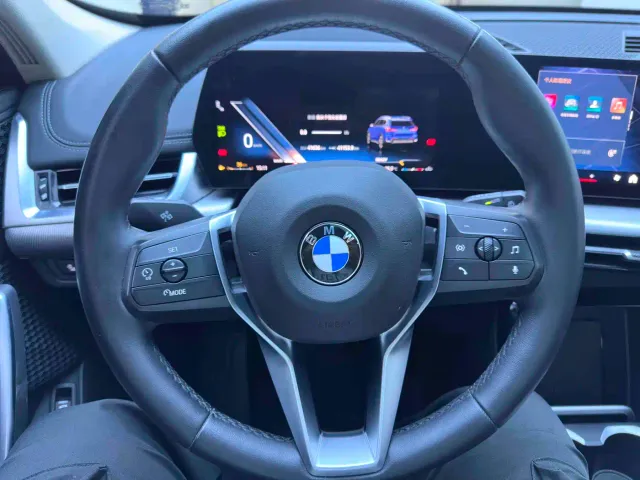 BMW X1 — Фото автомобиля 11