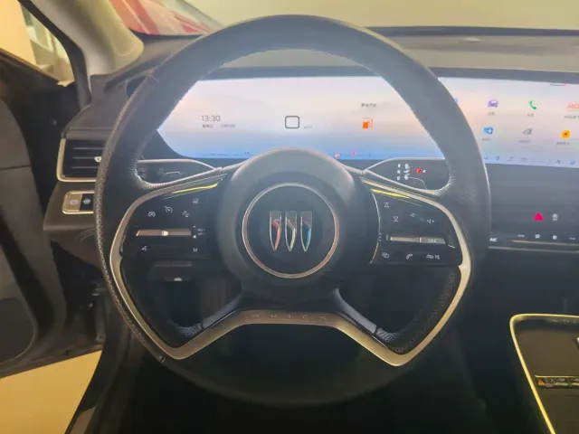Buick LaCrosse — Фото автомобиля 13