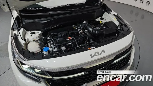 Kia Seltos — Фото автомобиля 6
