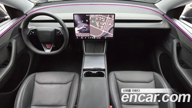 Tesla Model Y — Фото автомобиля 7