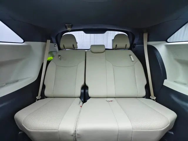Toyota Granvia — Фото автомобиля 22