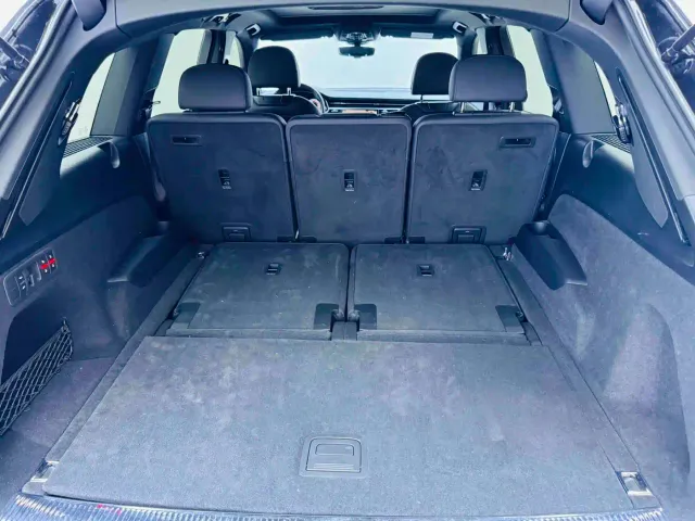 Audi Q7 — Фото автомобиля 21