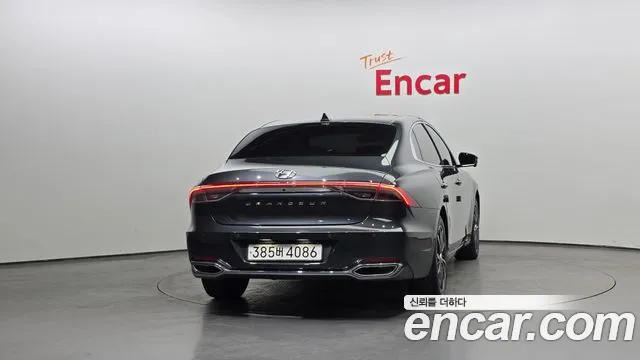 Hyundai Grandeur Новый Grandeur IG — Фото автомобиля 4