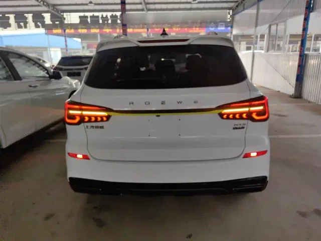 Roewe RX5 — Фото автомобиля 5