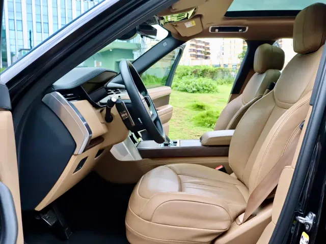 Land Rover Range Rover — Фото автомобиля 7