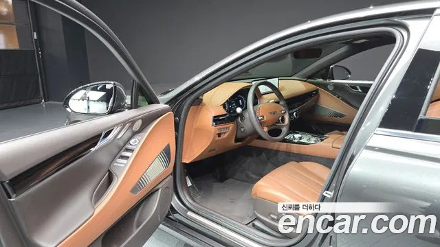 Genesis G80 RG3 — Фото автомобиля 15