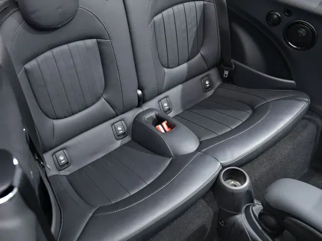MINI Hatch — Фото автомобиля 14