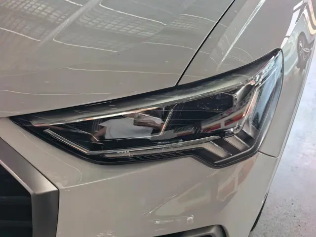 Audi Q3 — Фото автомобиля 15