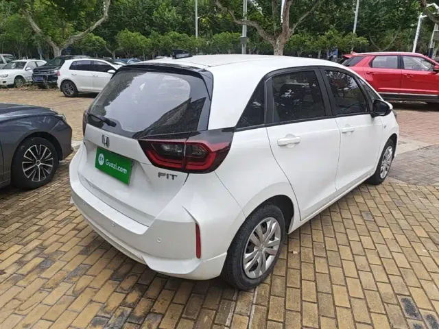 Honda Fit — Фото автомобиля 6