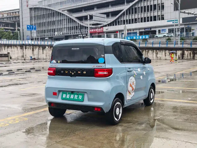 Wuling Hongguang Mini EV — Фото автомобиля 6