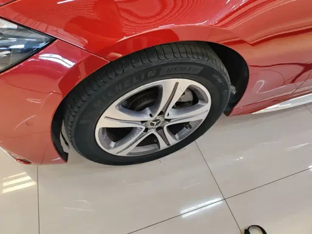 Mercedes-Benz C-Class — Фото автомобиля 22