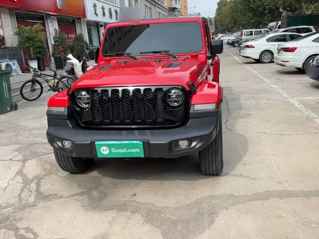 Jeep Gladiator — Фото автомобиля 2