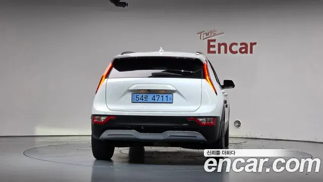 Kia Niro — Фото автомобиля 4