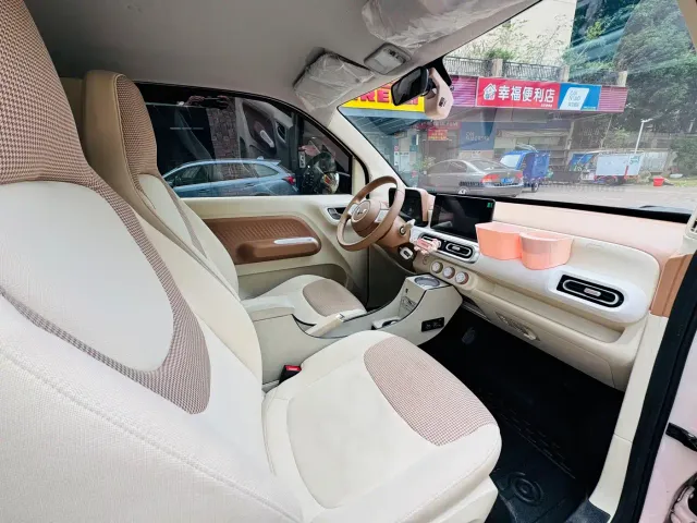 Wuling Hongguang Mini EV — Фото автомобиля 6