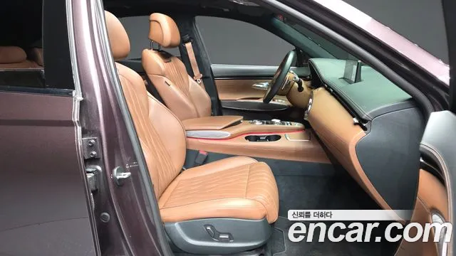 Genesis GV70 — Фото автомобиля 11