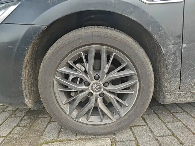 BYD Qin PLUS — Фото автомобиля 22