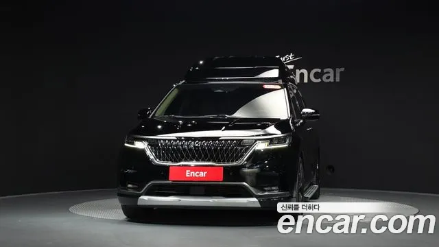 Kia Carnival Generation 4 — Фото автомобиля 2