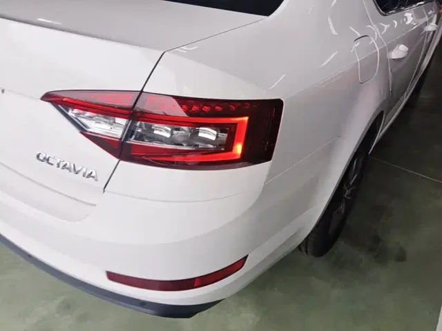 Skoda Octavia — Фото автомобиля 7