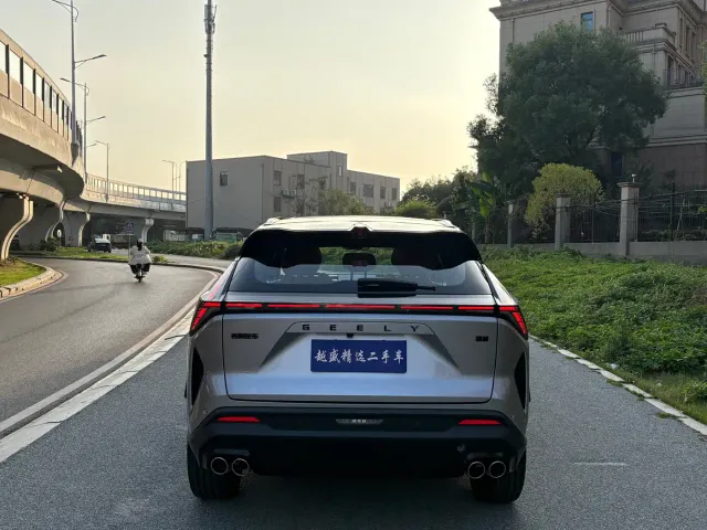 Geely Boyue — Фото автомобиля 6